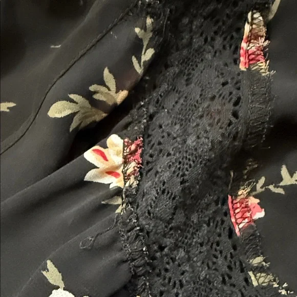 Express Sheer Black Cardigan with Red Floral Pattern - Picture 4 of 7